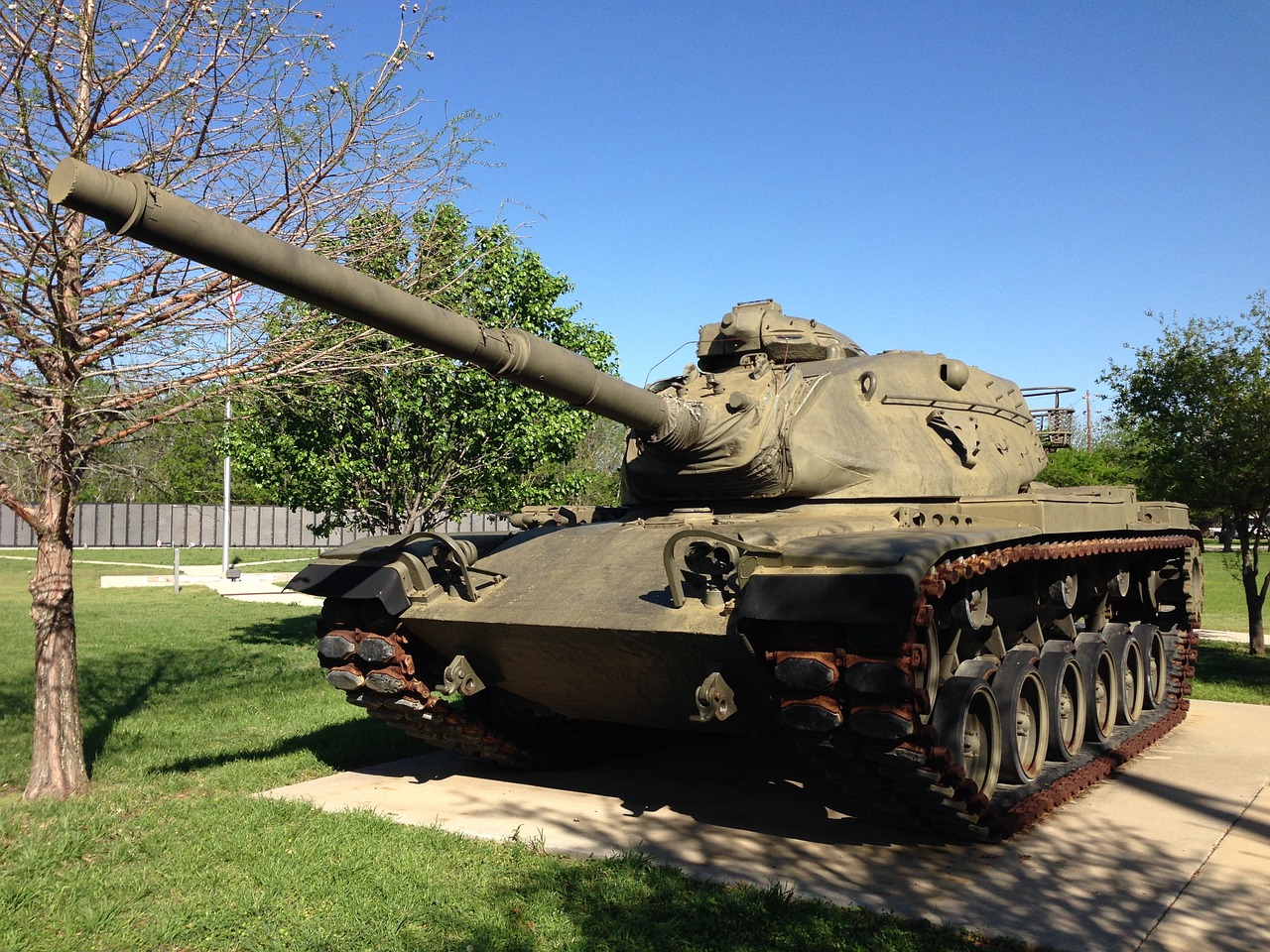The Role of AI in Enhancing Combat Decision Making